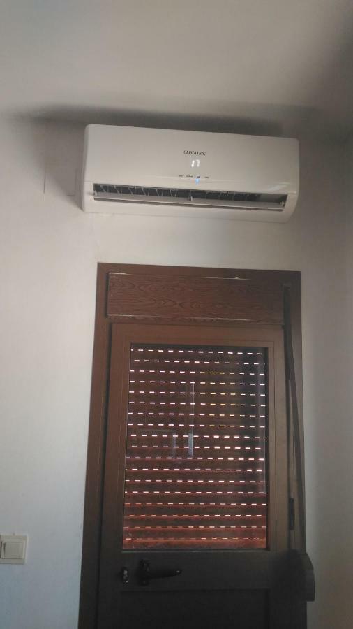 Casa Rural El Sendero เอลบูร์โก ภายนอก รูปภาพ
